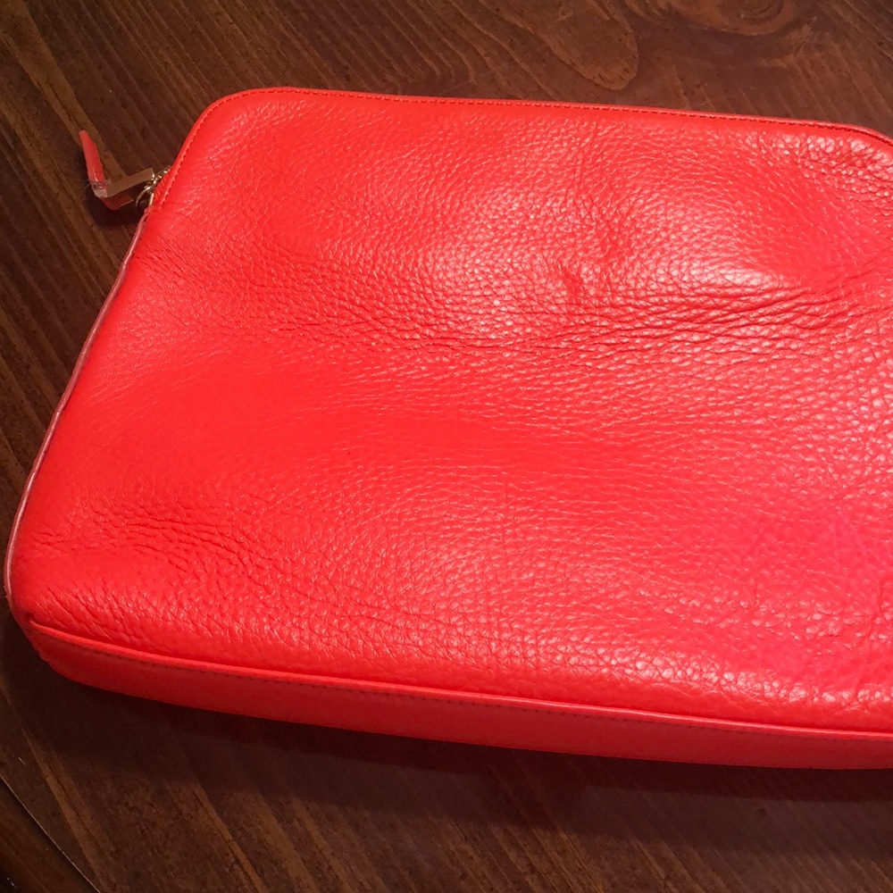 India Hicks Insider Pouch in Flamingo